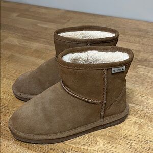 Bear Paws Brown Suede Boots